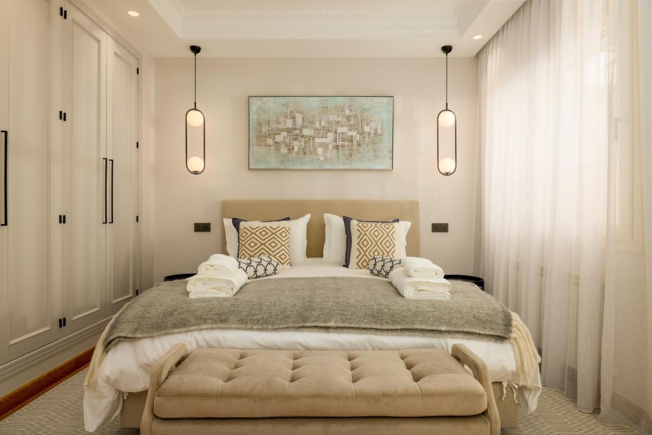 Villa Lorea Playa, Luxury 6 Bedroom With Seaview *